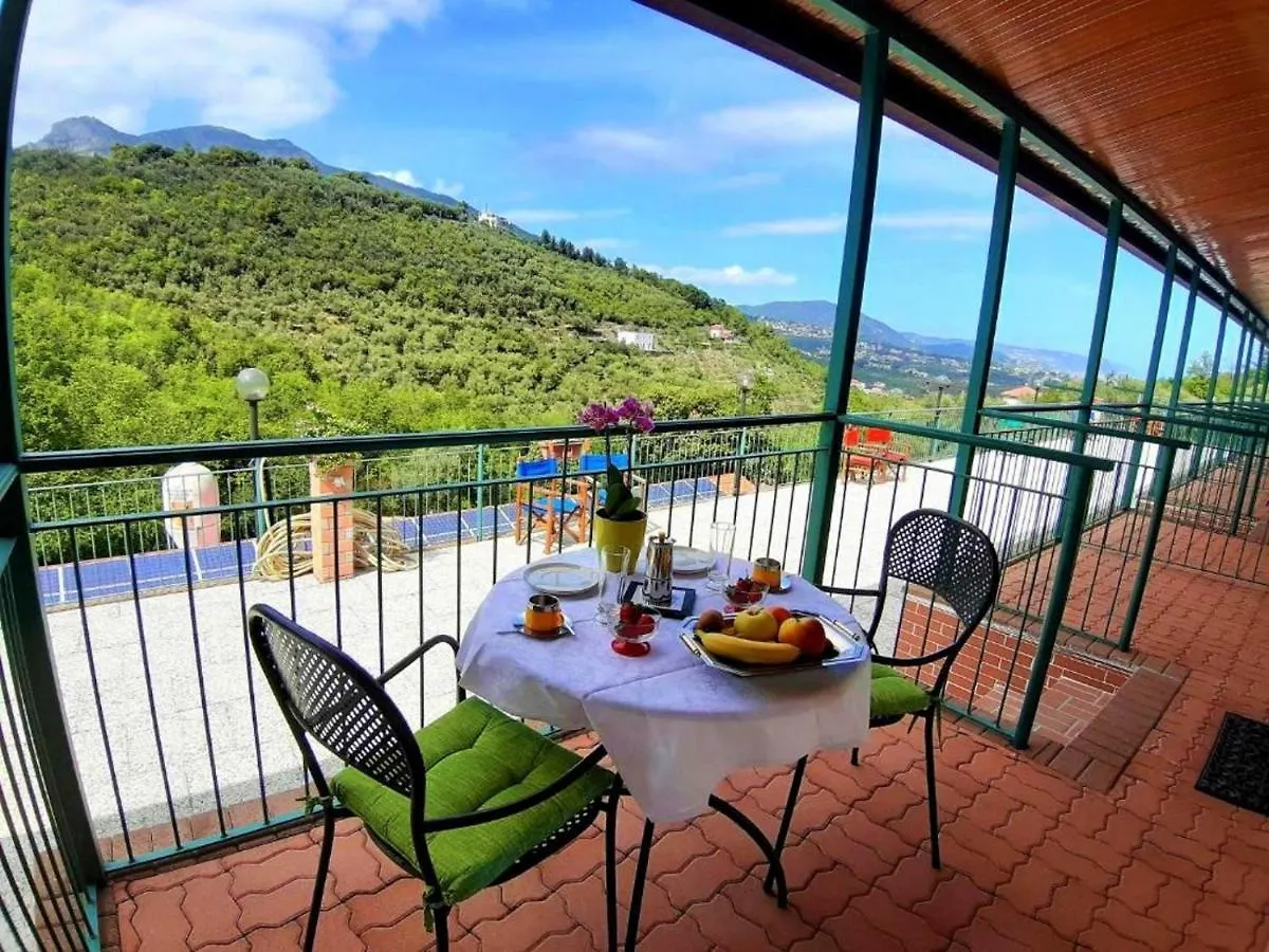 Agriturismo Monte Acuto - Natura, Mare & Relax In Piscina Toirano 0*,  Italie